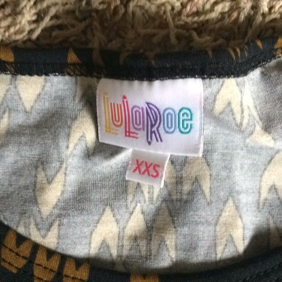 XXS LuLaRoe Irma - Picture 2 of 4